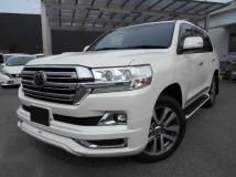 2019 Toyota Land Cruiser