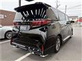 2025 Toyota Alphard Hybrid