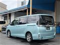 2016 Toyota Voxy