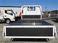 2019 Isuzu Elf Truck