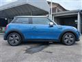 2022 BMW MINI