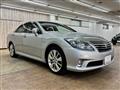 2010 Toyota Crown Hybrid