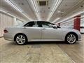 2010 Toyota Crown Hybrid