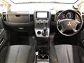 2011 Mitsubishi Delica D5