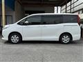 2015 Toyota Noah