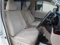 2014 Toyota Alphard G