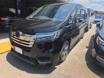 2017 Honda Step WGN