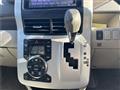 2010 Toyota Noah