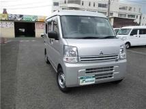 2022 Mitsubishi Minicab Van