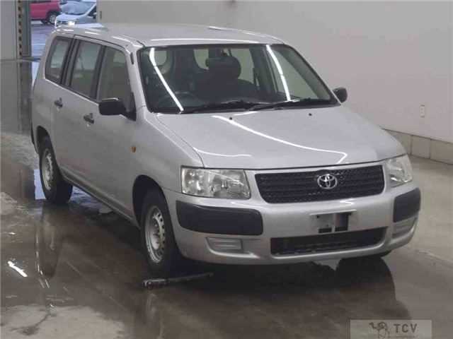 2013 Toyota Succeed Van