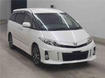 2015 Toyota Estima
