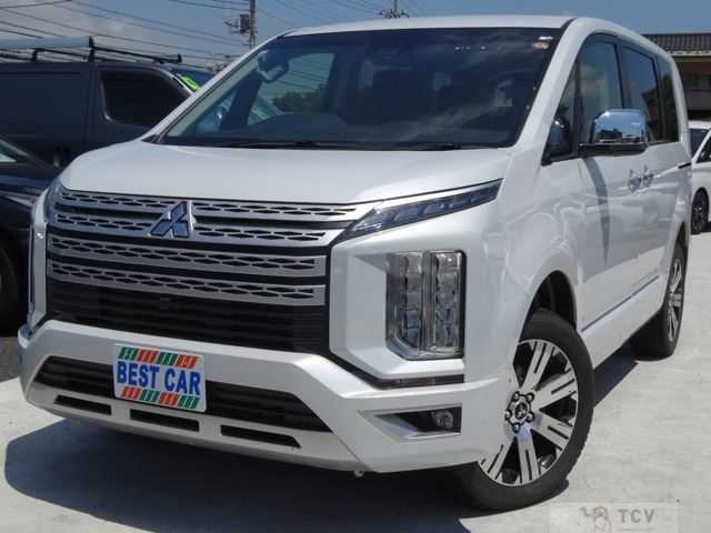 2024 Mitsubishi Delica D5
