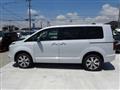 2024 Mitsubishi Delica D5