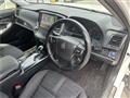 2016 Toyota Crown Hybrid