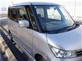 2011 Nissan ROOX