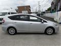 2019 Toyota PRIUS α