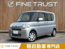 2011 Daihatsu Tanto