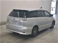2014 Toyota Estima Hybrid