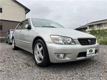 2002 Toyota Altezza