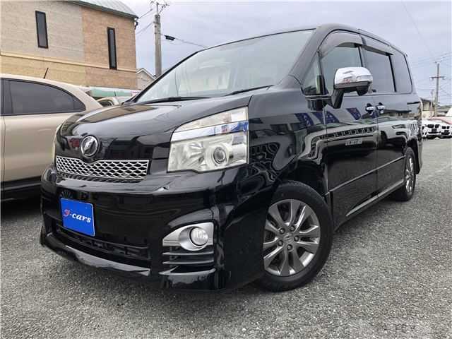 2013 Toyota Voxy
