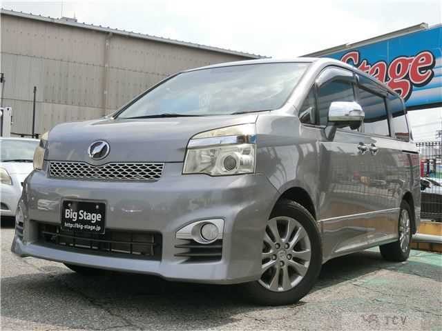 2013 Toyota Voxy