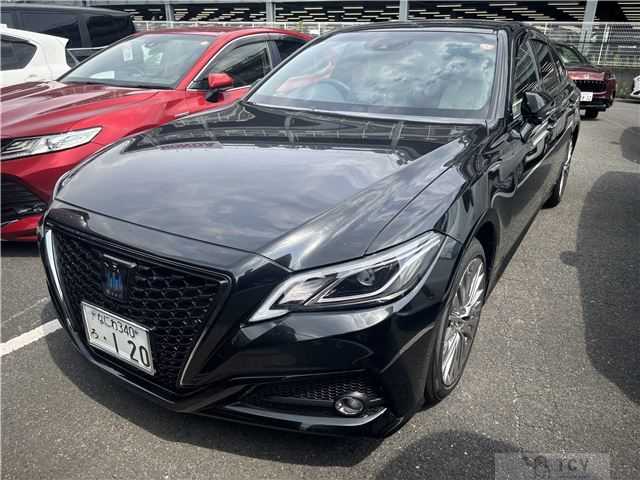 2020 Toyota Crown Hybrid