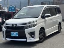 2014 Toyota Voxy