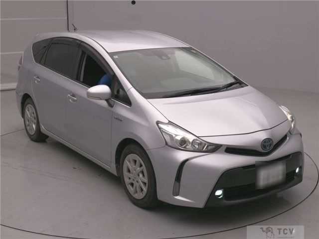 2018 Toyota PRIUS α
