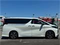 2022 Toyota Alphard G