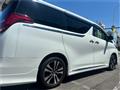 2022 Toyota Alphard G