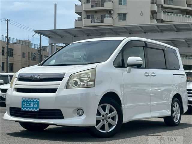 2009 Toyota Noah