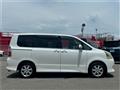 2009 Toyota Noah