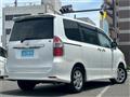 2009 Toyota Noah