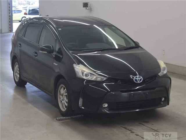 2016 Toyota PRIUS α