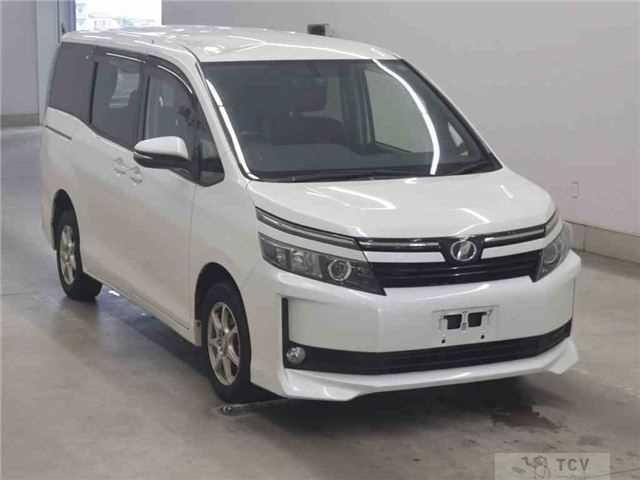 2014 Toyota Voxy
