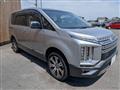 2019 Mitsubishi Delica D5