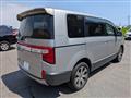 2019 Mitsubishi Delica D5