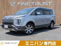 2019 Mitsubishi Delica D5