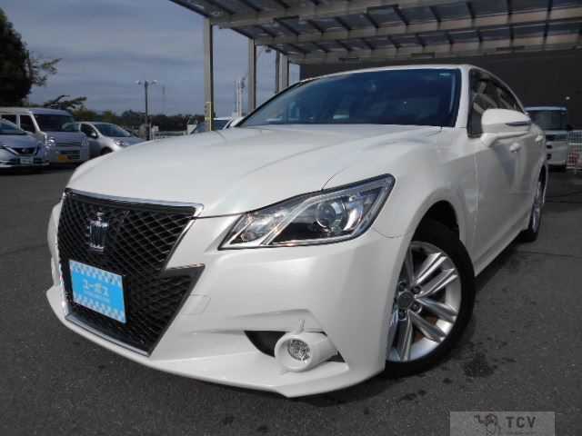2013 Toyota Crown