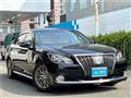 2014 Toyota Crown Majesta