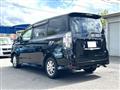2009 Toyota Voxy