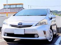 2012 Toyota PRIUS α
