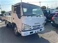 2015 Isuzu Elf Truck