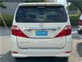 2011 Toyota Alphard G