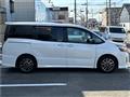 2017 Toyota Voxy