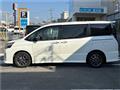 2017 Toyota Voxy
