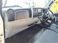 2016 Mitsubishi Canter