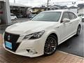 2013 Toyota Crown Hybrid