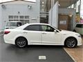 2013 Toyota Crown Hybrid