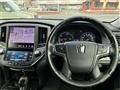 2013 Toyota Crown Hybrid